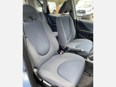 Honda Jazz 1.4 i-DSI SE CVT-7 5dr 29
