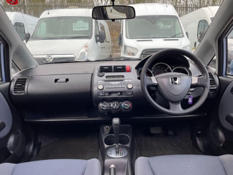 Honda Jazz 1.4 i-DSI SE CVT-7 5dr 30