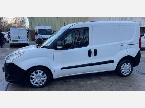 Vauxhall Combo 1.3 CDTi 2000 16v FWD L1 H1 3dr 16