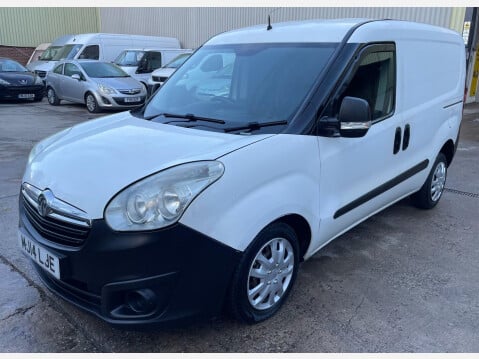 Vauxhall Combo 1.3 CDTi 2000 16v FWD L1 H1 3dr 18