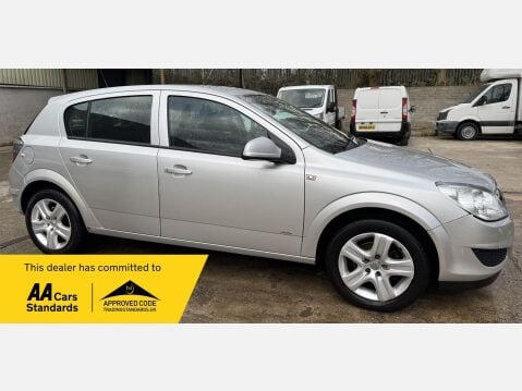 Vauxhall Astra 1.4i 16v Active 5dr 1