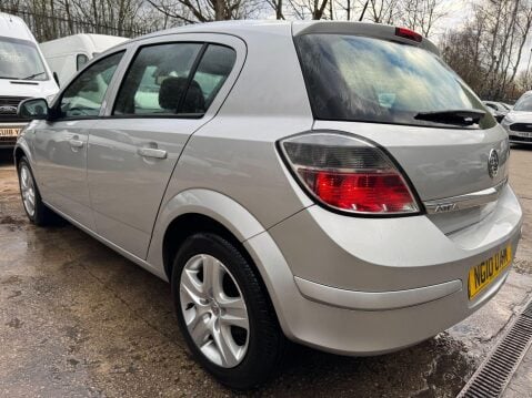 Vauxhall Astra 1.4i 16v Active 5dr 12