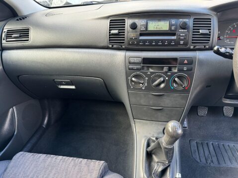 Toyota Corolla 1.4 VVT-i T3 3dr 29