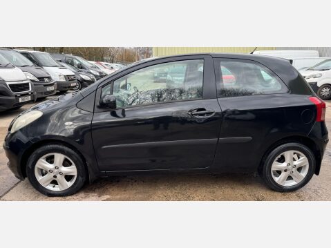 Toyota Yaris 1.3 VVT-i T Spirit 3dr 16