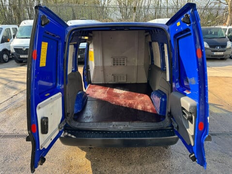 Vauxhall Combo 1.7 Di 2000 3dr 15