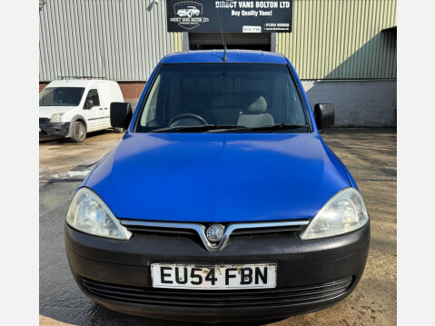 Vauxhall Combo 1.7 Di 2000 3dr 28