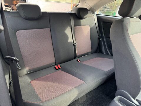 Vauxhall Corsa 1.2i 16v SXi 3dr 31