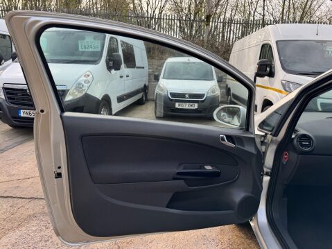 Vauxhall Corsa 1.2i 16v SXi 3dr 32
