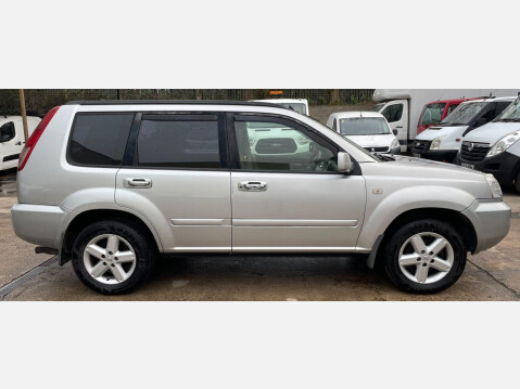 Nissan X-Trail 2.2 dCi SVE 5dr 7