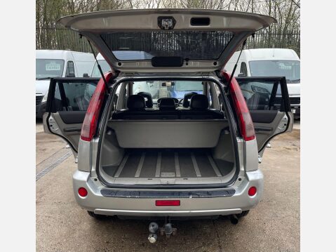 Nissan X-Trail 2.2 dCi SVE 5dr 13