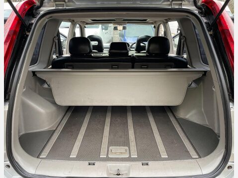 Nissan X-Trail 2.2 dCi SVE 5dr 14