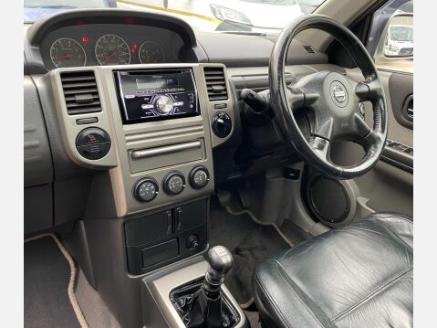 Nissan X-Trail 2.2 dCi SVE 5dr 40