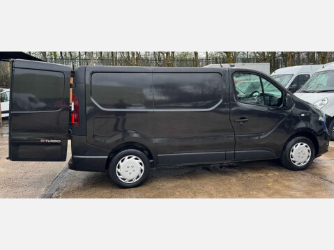 Vauxhall Vivaro 1.6 CDTi 2700 BiTurbo ecoTEC Sportive L1 H1 Euro 6 (s/s) 5dr 7