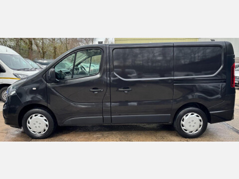 Vauxhall Vivaro 1.6 CDTi 2700 BiTurbo ecoTEC Sportive L1 H1 Euro 6 (s/s) 5dr 18