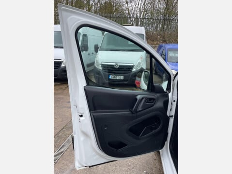 Citroen Berlingo 1.6 HDi 850 Enterprise Special Edition L1 5dr 32