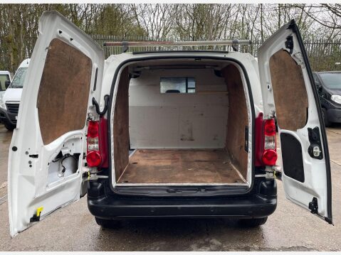 Citroen Berlingo 1.6 HDi 850 Enterprise Special Edition L1 5dr 11