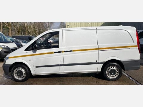 Mercedes-Benz Vito 2.1 113 CDi BlueEFFICIENCY L3 5dr 16