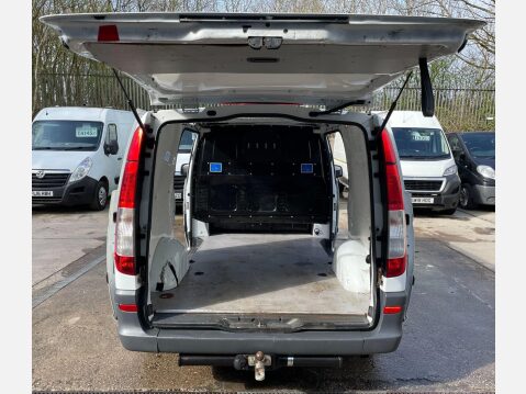 Mercedes-Benz Vito 2.1 113 CDi BlueEFFICIENCY L3 5dr 12