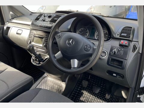 Mercedes-Benz Vito 2.1 113 CDi BlueEFFICIENCY L3 5dr 25