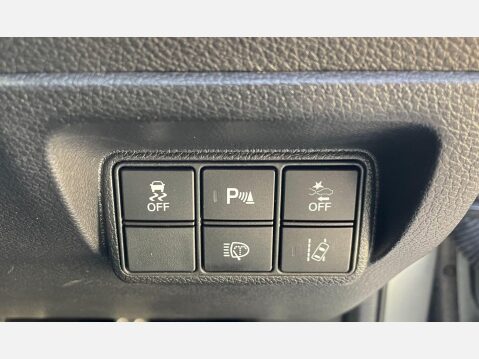 Honda Civic 1.5 VTEC Turbo Sport CVT Euro 6 (s/s) 5dr 31
