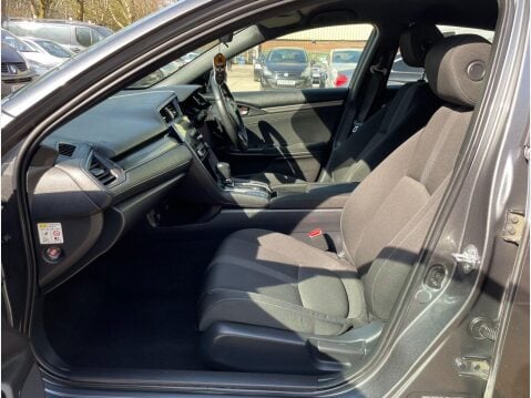 Honda Civic 1.5 VTEC Turbo Sport CVT Euro 6 (s/s) 5dr 45