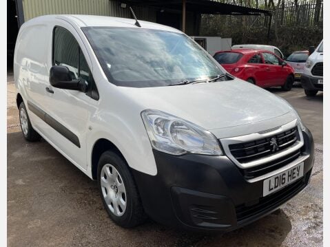 Peugeot Partner 1.6 BlueHDi 854 Professional L1 5dr 4