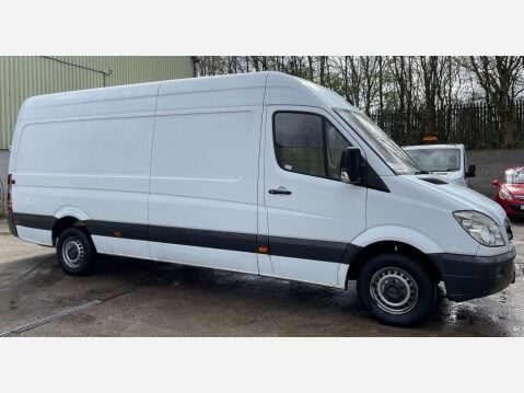 Mercedes-Benz Sprinter 2.1 313 CDi RWD L3 H3 4dr 6