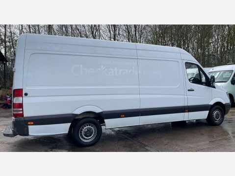Mercedes-Benz Sprinter 2.1 313 CDi RWD L3 H3 4dr 8