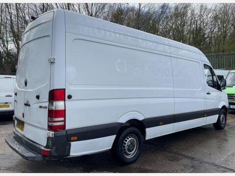 Mercedes-Benz Sprinter 2.1 313 CDi RWD L3 H3 4dr 9