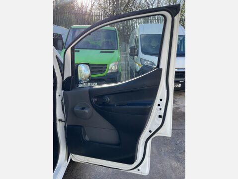 Nissan NV200 1.5 dCi Acenta SWB Euro 5 6dr 22