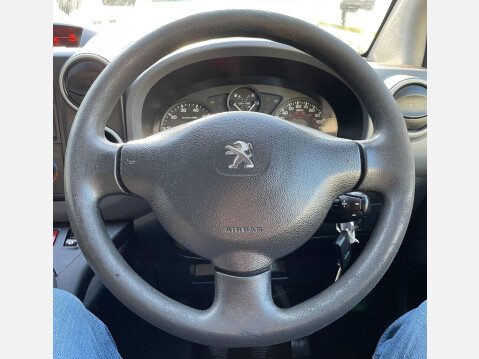 Peugeot Partner 1.6 HDi 850 Professional L1 4dr 26