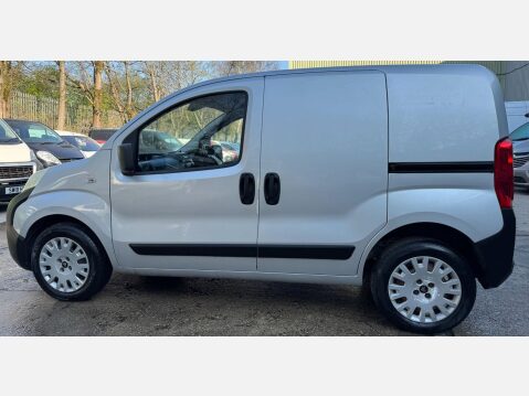 Citroen Nemo 1.3 HDi 660 16v LX EGS FWD L1 H1 (s/s) 3dr 25