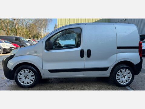 Citroen Nemo 1.3 HDi 660 16v LX EGS FWD L1 H1 (s/s) 3dr 26