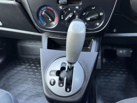 Citroen Nemo 1.3 HDi 660 16v LX EGS FWD L1 H1 (s/s) 3dr 39