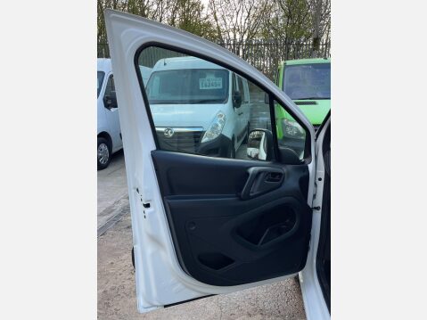 Peugeot Partner 1.6 HDi 850 Professional L1 4dr 33