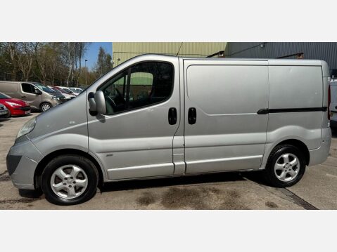 Vauxhall Vivaro 2.0 CDTi Sportive FWD L1 4dr 17