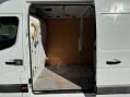 Renault Master 2.3 dCi 35 Business FWD LWB Medium Roof Euro 5 5dr 24