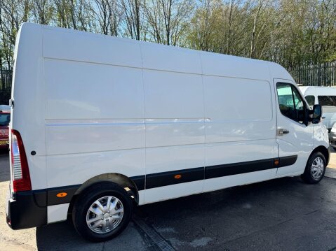 Renault Master 2.3 dCi 35 Business FWD LWB Medium Roof Euro 5 5dr 11