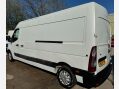 Renault Master 2.3 dCi 35 Business FWD LWB Medium Roof Euro 5 5dr 19