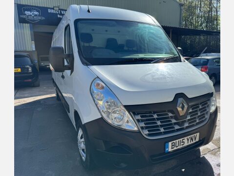 Renault Master 2.3 dCi 35 Business FWD LWB Medium Roof Euro 5 5dr 29
