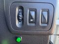 Renault Master 2.3 dCi 35 Business FWD LWB Medium Roof Euro 5 5dr 31