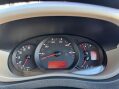 Renault Master 2.3 dCi 35 Business FWD LWB Medium Roof Euro 5 5dr 34