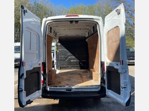 Ford Transit 2.0 350 EcoBlue RWD L2 H3 Euro 6 5dr 11