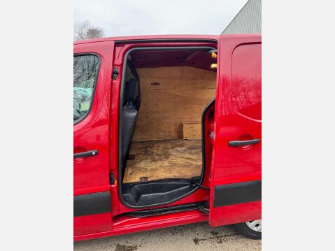 Citroen Berlingo 1.6 HDi 625 Enterprise Special Edition L1 5dr 21