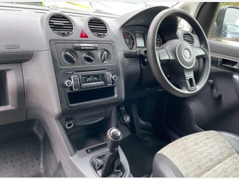 Volkswagen Caddy 1.6 TDi C20 Maxi FWD 5dr 35