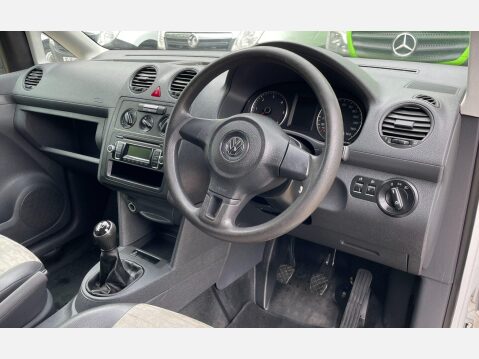 Volkswagen Caddy 1.6 TDi C20 Maxi FWD 5dr 25
