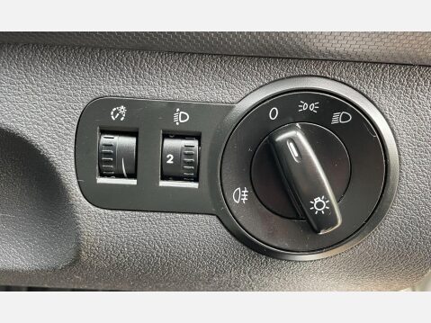 Volkswagen Caddy 1.6 TDi C20 Maxi FWD 5dr 26
