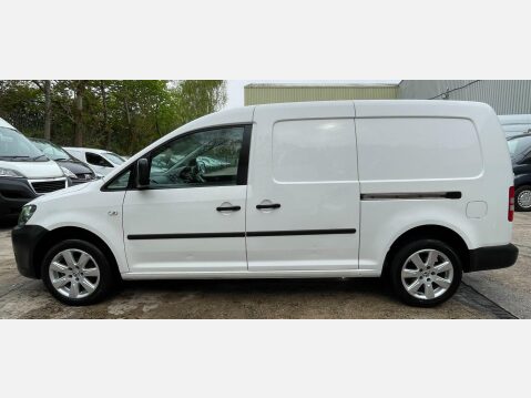 Volkswagen Caddy 1.6 TDi C20 Maxi FWD 5dr 17