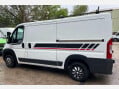 Peugeot Boxer 2.2 HDi 330 Professional L1 H1 Euro 5 5dr 14