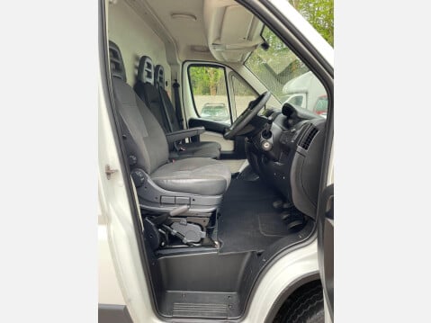 Peugeot Boxer 2.2 HDi 330 Professional L1 H1 Euro 5 5dr 23